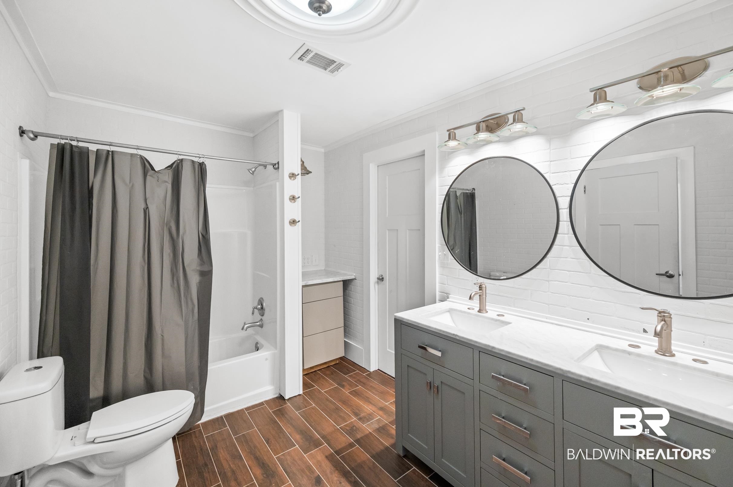 24663 Chestnut Street Elberta, AL 36530 - Photo 17 of 22 Bathroom