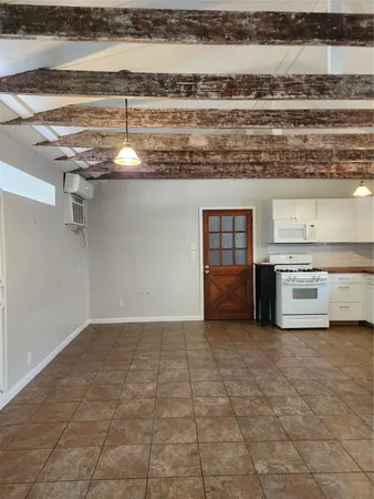 $1,450 | 13373 Southshore Drive, Conroe, TX 77304
