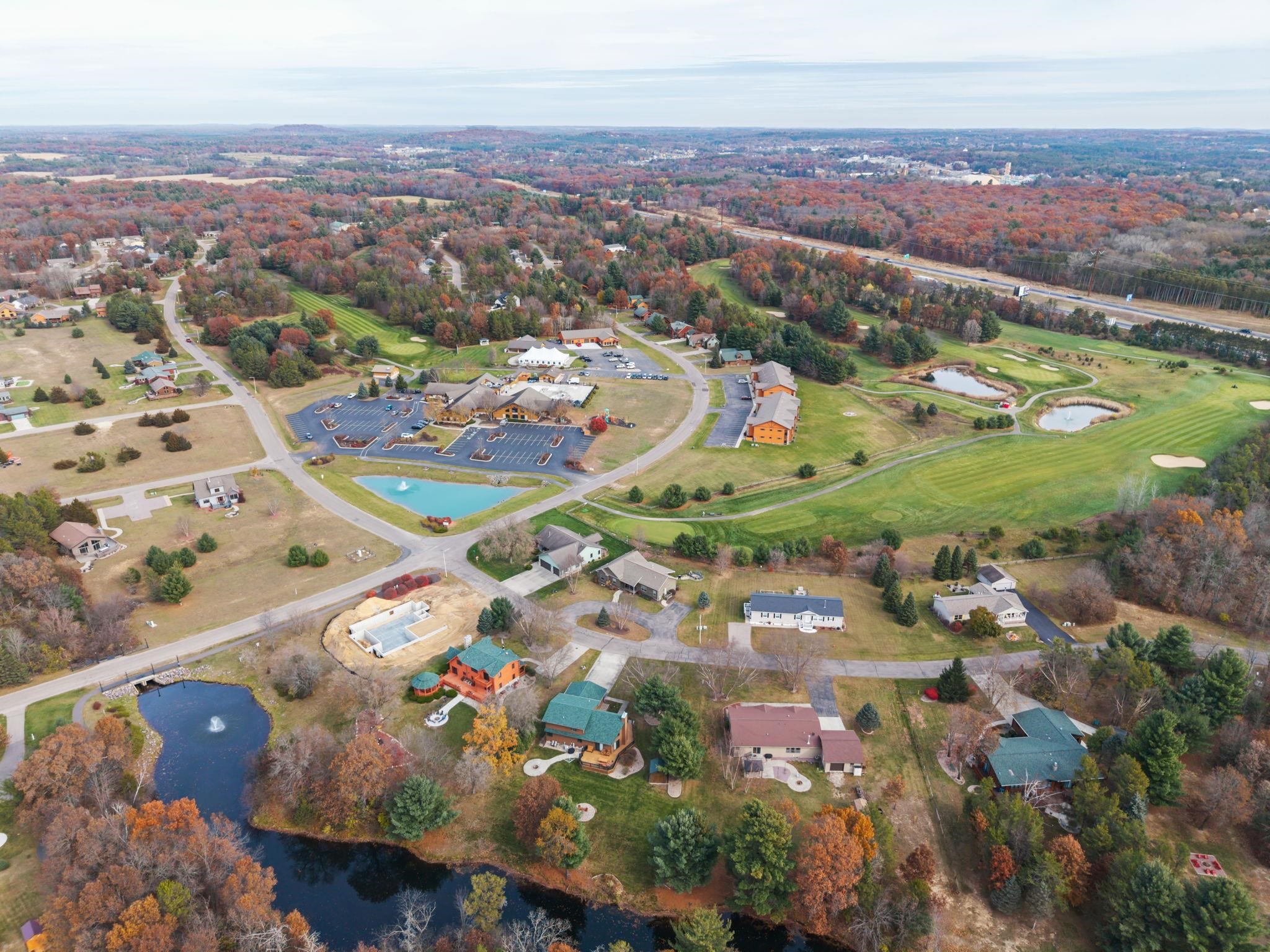 173 Sunset Circle Wisconsin Dells, WI 53965 - Photo 10 of 76