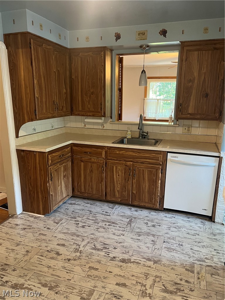 8330 West Moreland Road Cleveland, OH 44129 - Photo 7 of 19