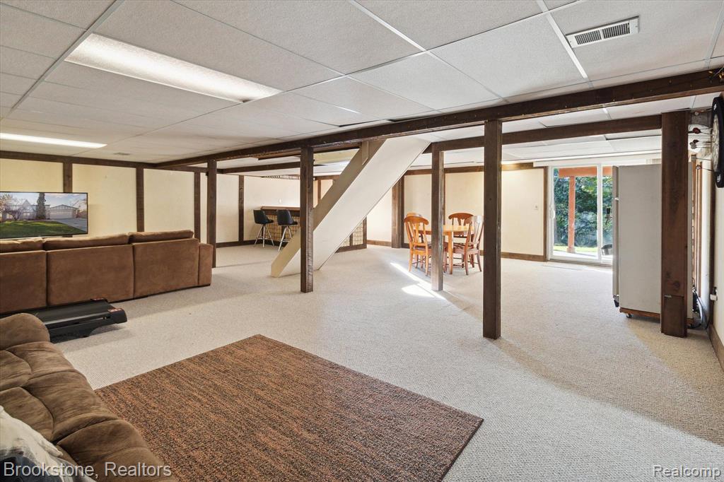 1009 Valley Stream Drive Rochester Hills, MI 48309 - Photo 28 of 38