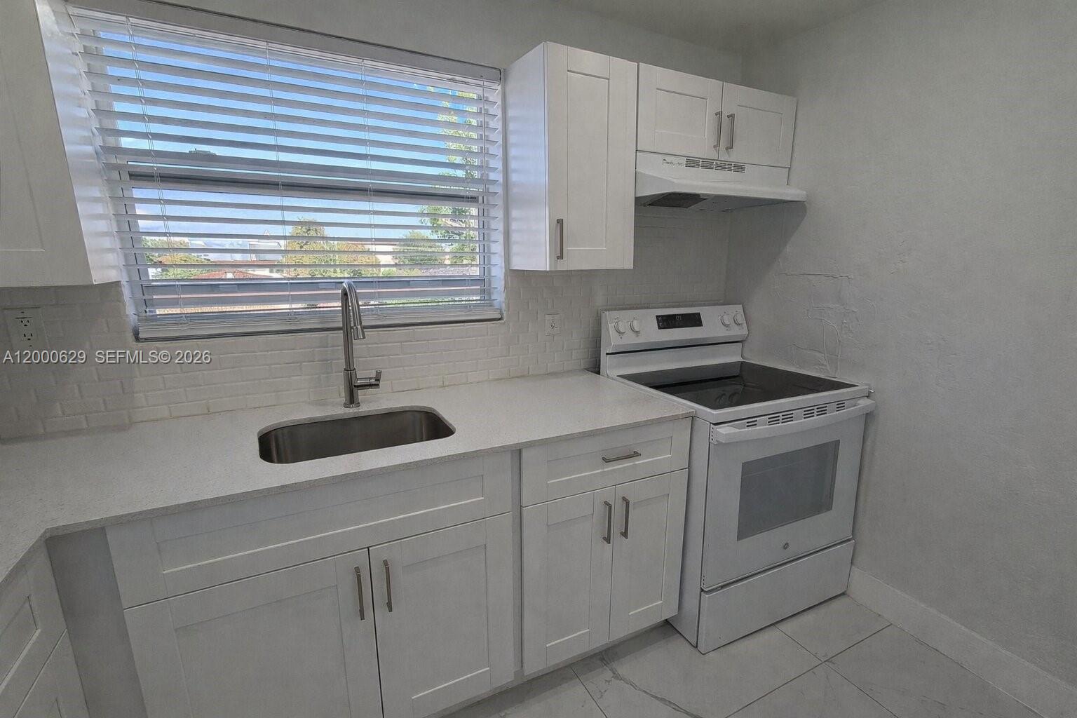 629 Southwest 10th Street, Unit 4 Miami, FL 33130 - Photo 2 of 8