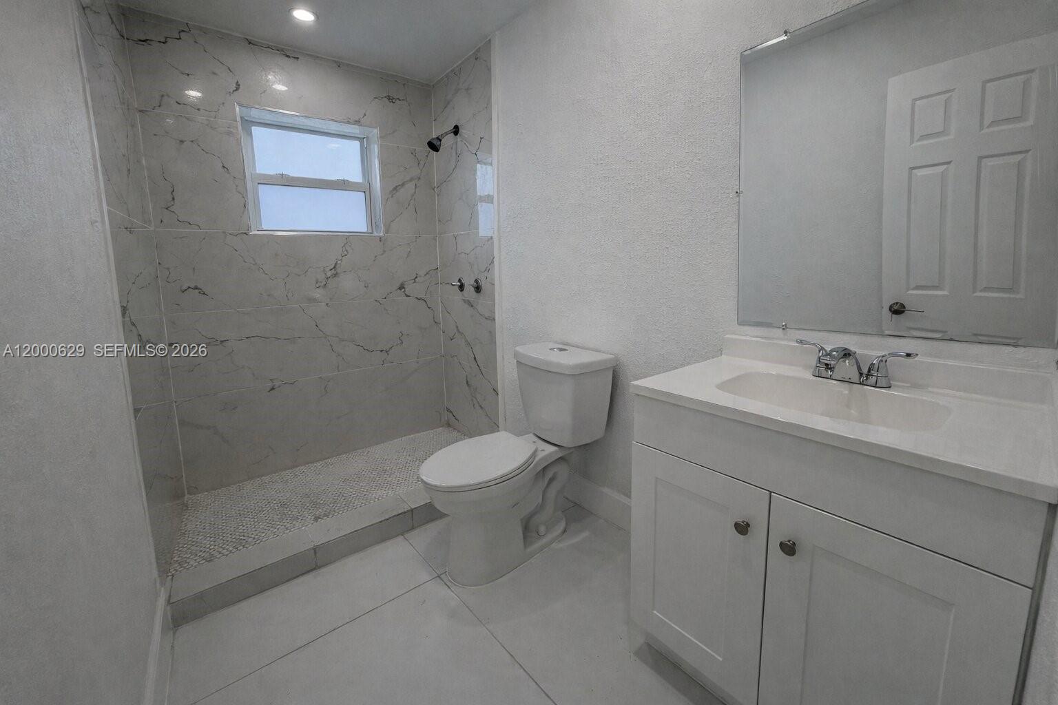 629 Southwest 10th Street, Unit 4 Miami, FL 33130 - Photo 5 of 8