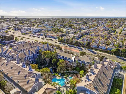 $495,000 | 20341 Bluffside Circle, Unit C203, Huntington Beach, CA 92646