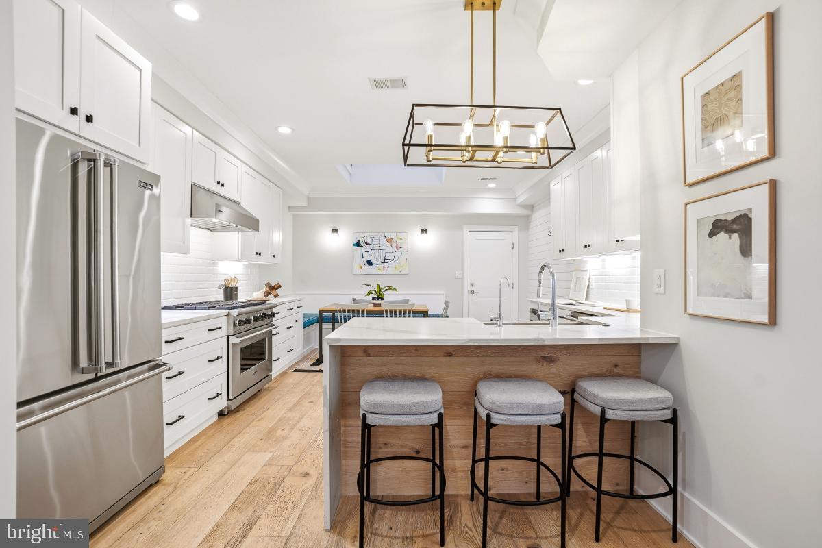 750 13th Street Southeast Washington, DC 20003 - Photo 13 of 46