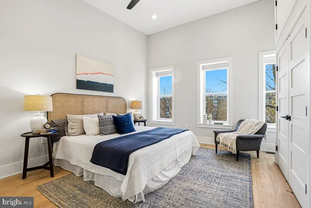 $1,375,000 | 750 13th Street Southeast, Washington, DC 20003