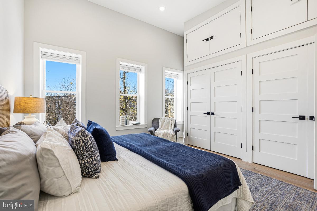 750 13th Street Southeast Washington, DC 20003 - Photo 24 of 46