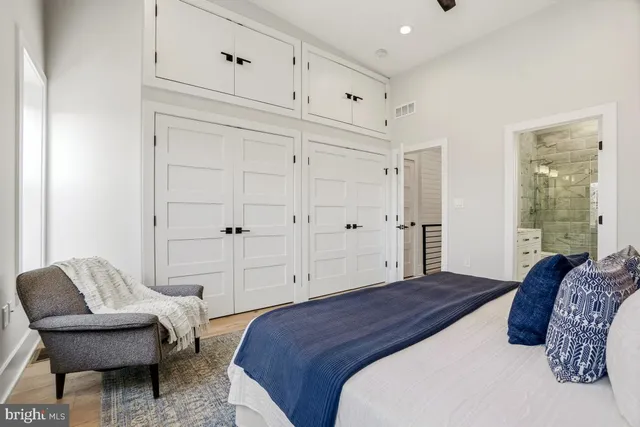 $1,375,000 | 750 13th Street Southeast, Washington, DC 20003