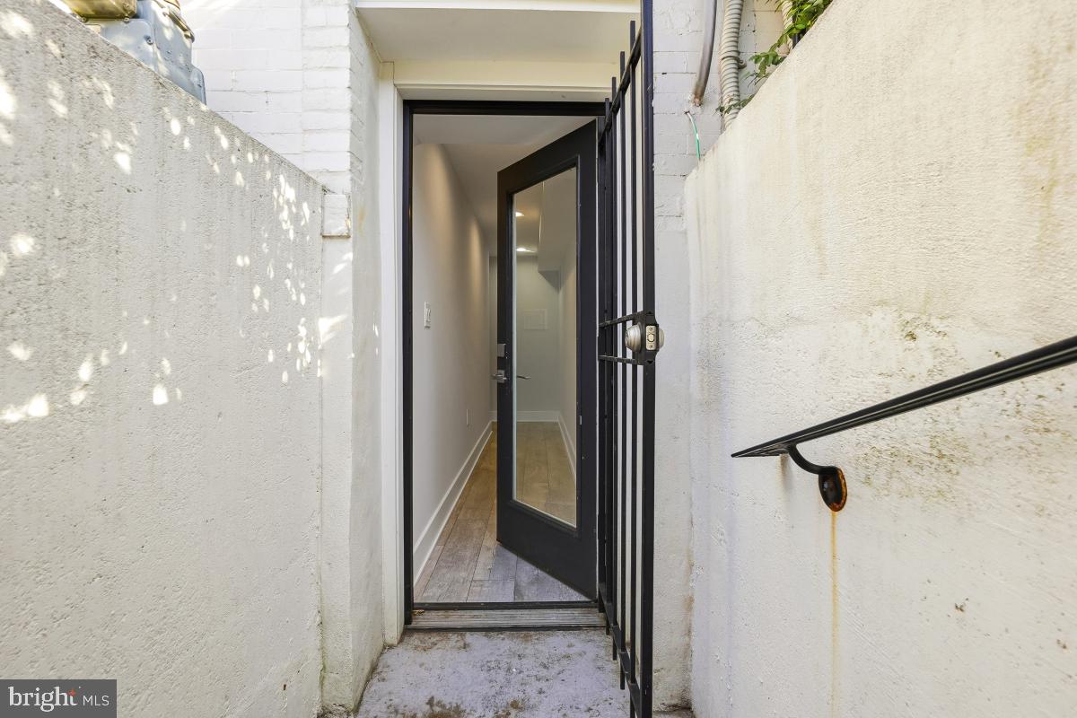 750 13th Street Southeast Washington, DC 20003 - Photo 45 of 46