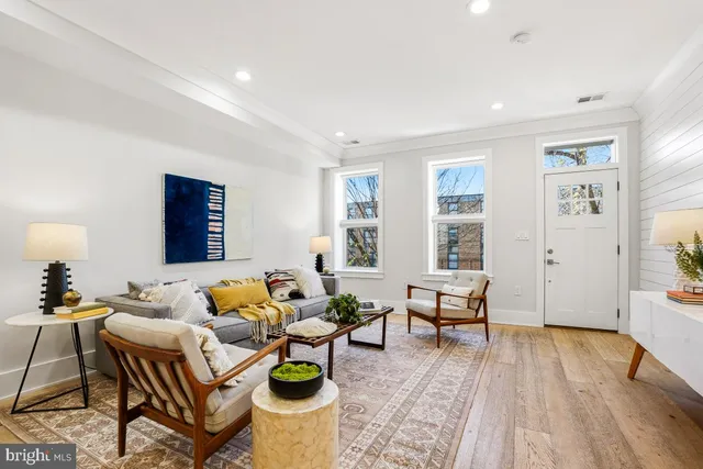 $1,375,000 | 750 13th Street Southeast, Washington, DC 20003