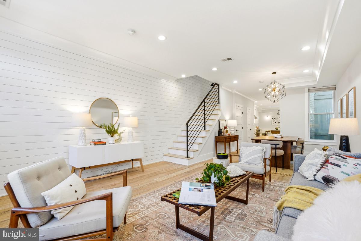 750 13th Street Southeast Washington, DC 20003 - Photo 7 of 46