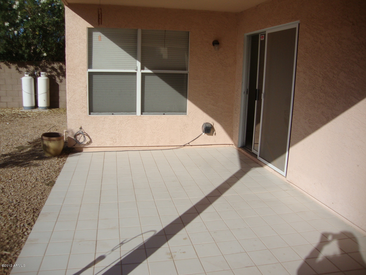 2915 East Amber Ridge Way Phoenix, AZ 85048 - Photo 10 of 17 alternate view patio