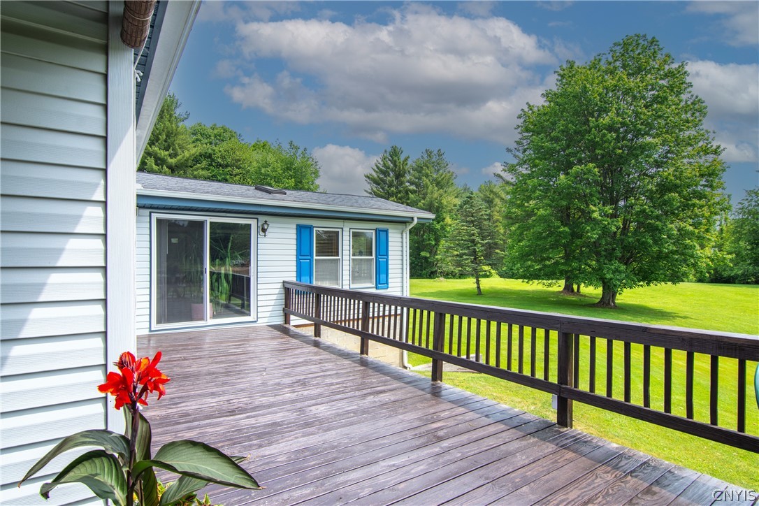 28 Hawthorne Road Schroeppel, NY 13069 - Photo 11 of 34
