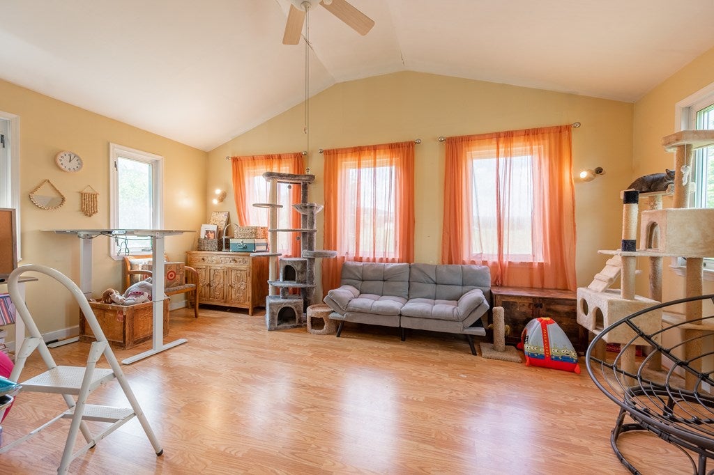 152 High Ridge Lane Bland, VA 24315 - Photo 14 of 74 Gallery Image 14