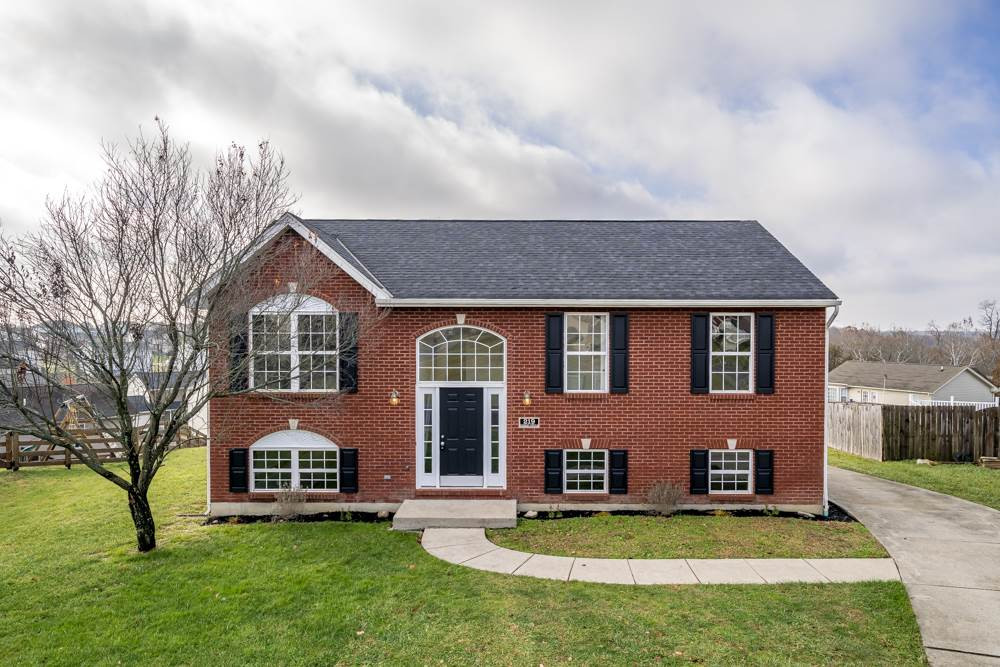 219 Alexis Circle Dry Ridge, KY 41035 - Photo 2 of 32 Gallery Image 2
