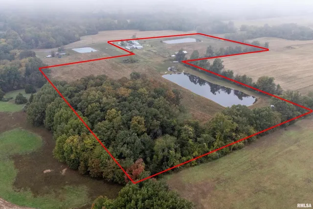 $350,000 | 365 Bond Road, Galatia, IL 62935