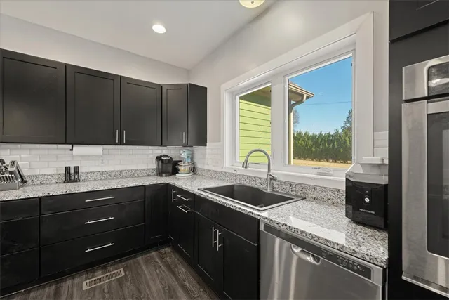 $649,900 | 212 Winding Lane, Seneca, SC 29672