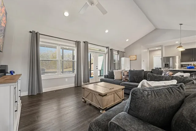 $649,900 | 212 Winding Lane, Seneca, SC 29672