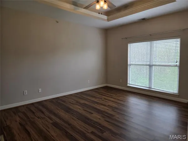 $1,450 | 885 Forest Avenue, Unit 302, Valley Park, MO 63088