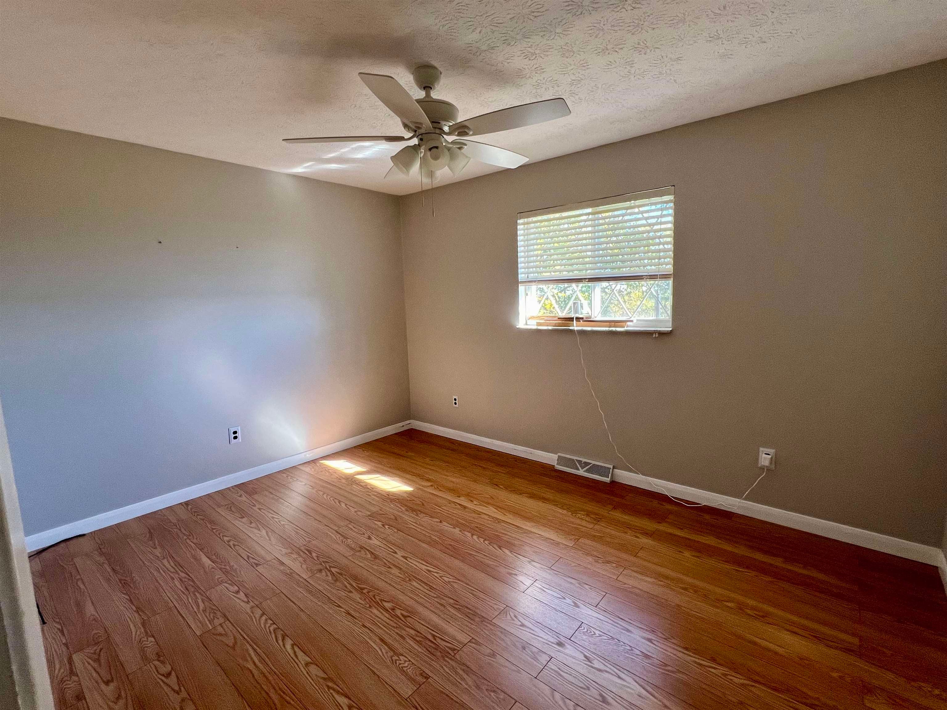3090 Taymor Road Huntington, WV 25701 - Photo 10 of 20 Gallery Image 10