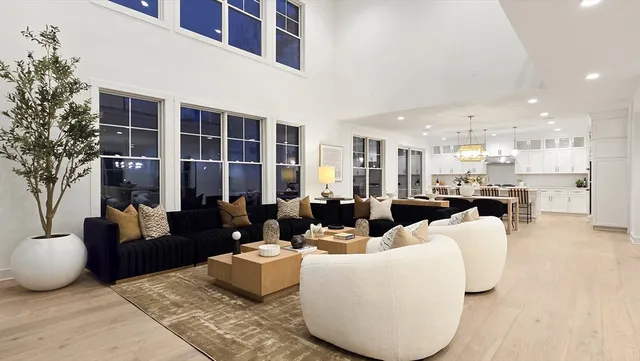 $2,019,000 | 6 Lady Constance Way, Unit 21, Westford, MA 01886