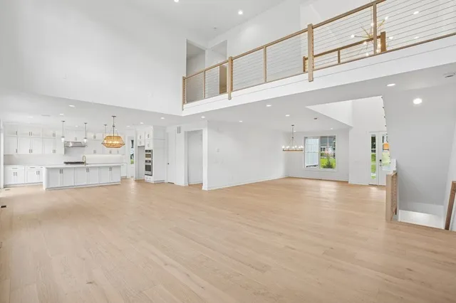 $2,019,000 | 6 Lady Constance Way, Unit 21, Westford, MA 01886