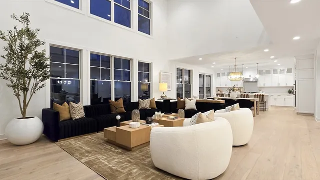 $2,019,000 | 6 Lady Constance Way, Unit 21, Westford, MA 01886