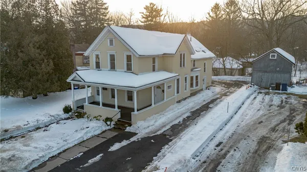 $308,000 | 1714-16 Valley Drive, Unit 16, Syracuse, NY 13207