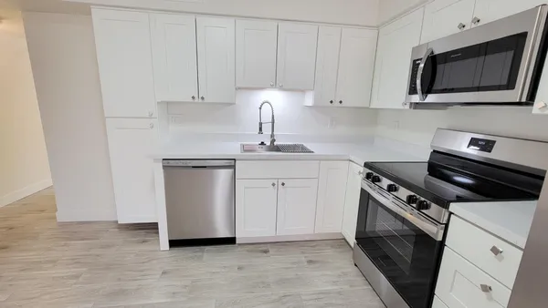 $1,850 | 6203 East Glencove Street, Unit 3, Mesa, AZ 85205