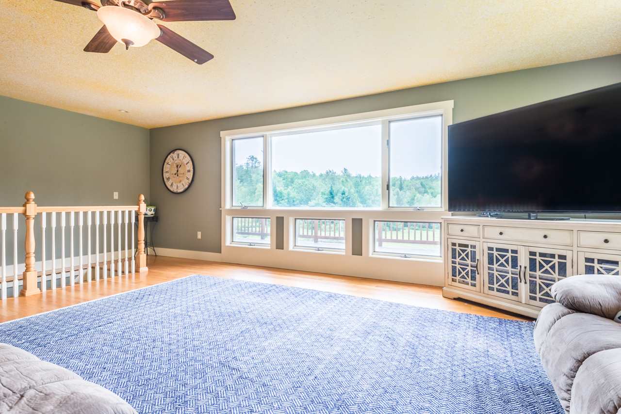 717 Hilltop Road Littleton, NH 03561 - Photo 15 of 40