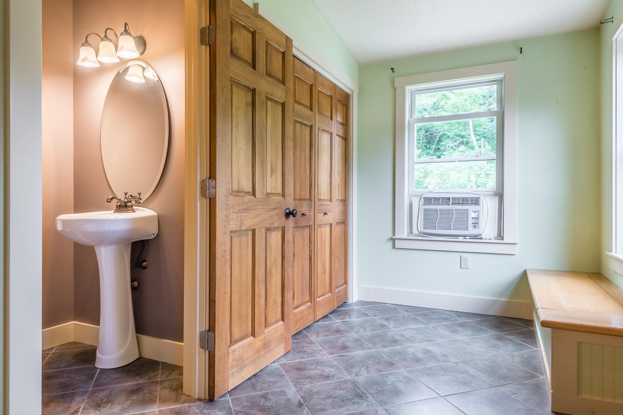 717 Hilltop Road Littleton, NH 03561 - Photo 18 of 40