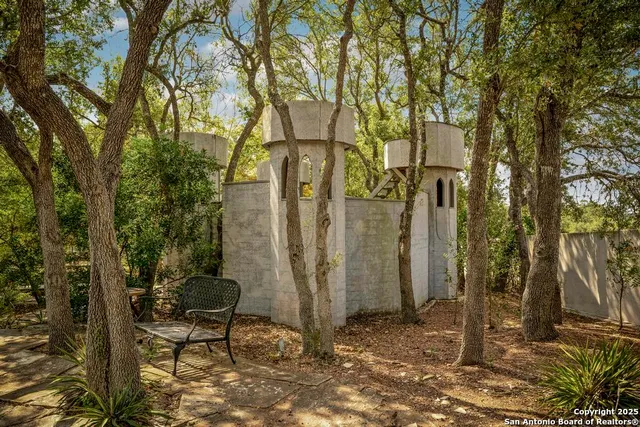 $1,300,000 | 7 Park Mountain, San Antonio, TX 78255