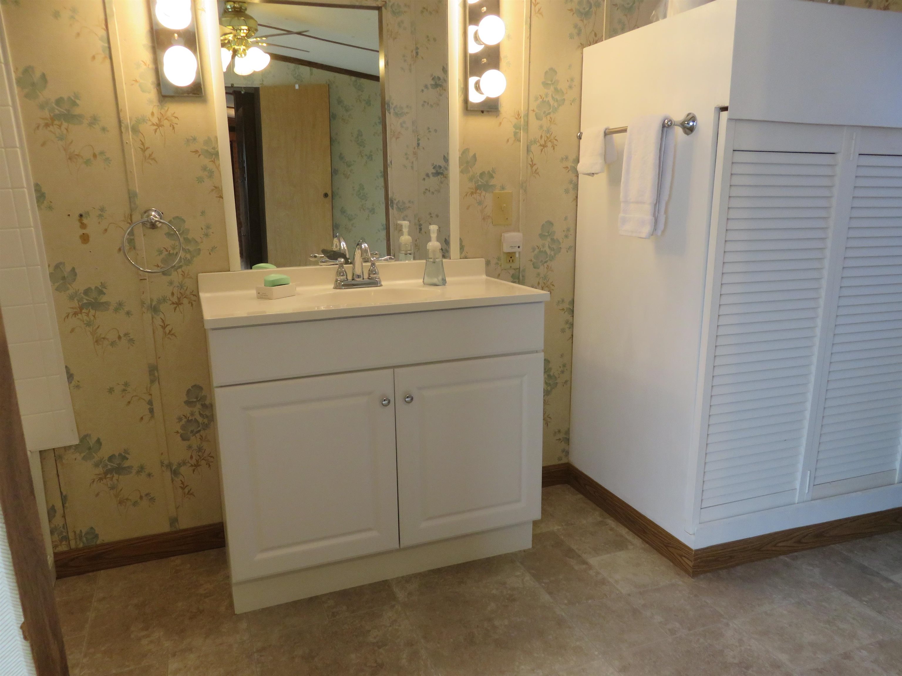 44 Codfish Hill Road Canaan, NH 03741 - Photo 13 of 40 Gallery Image 13