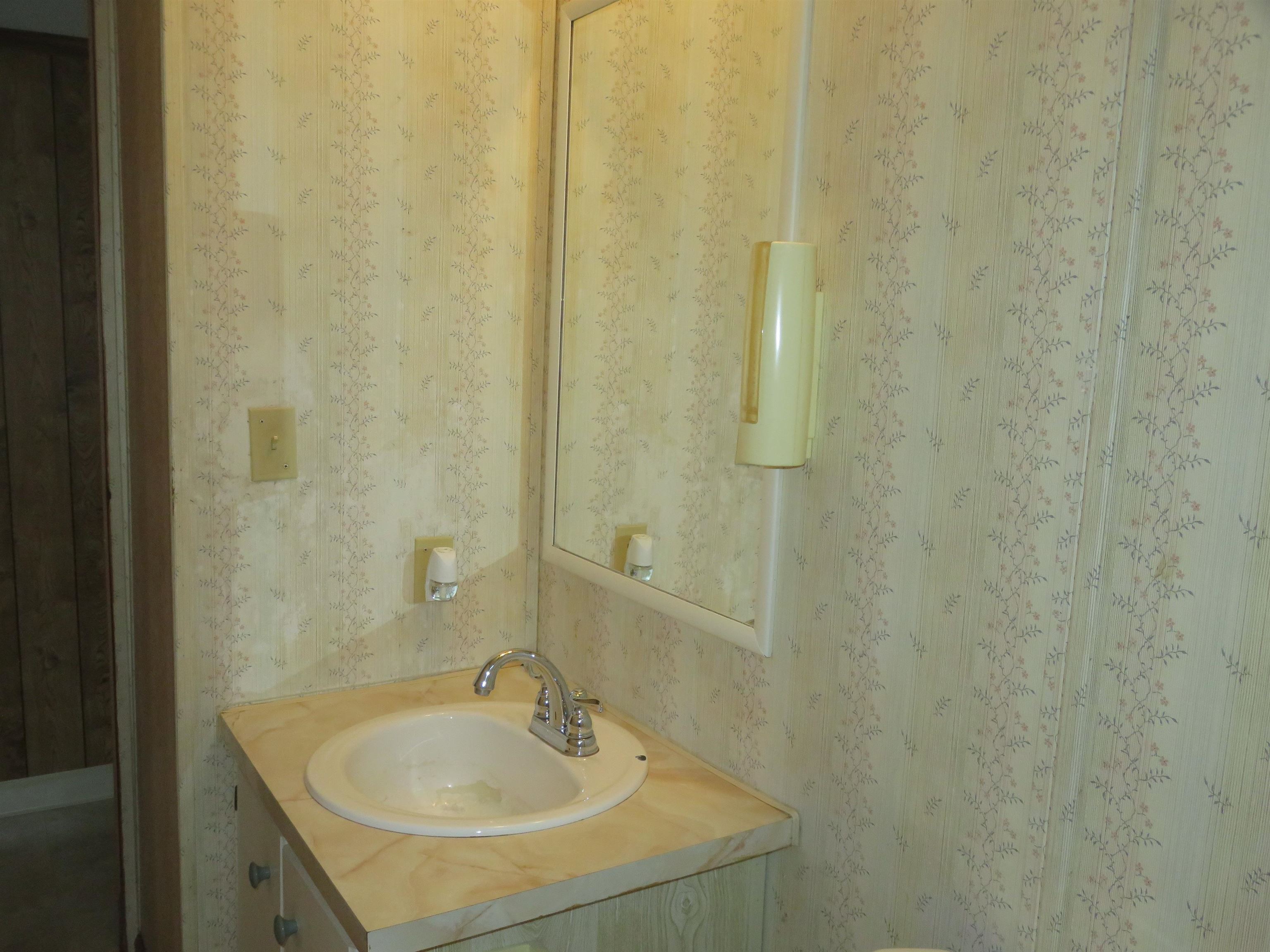 44 Codfish Hill Road Canaan, NH 03741 - Photo 23 of 40 Gallery Image 23