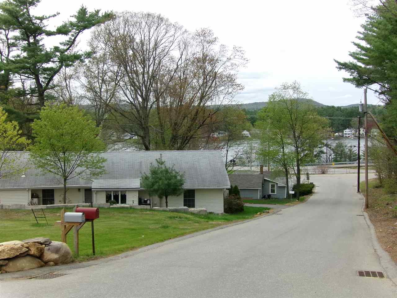 12 Dupont Road Belmont, NH 03220 - Photo 3 of 36 Gallery Image 3