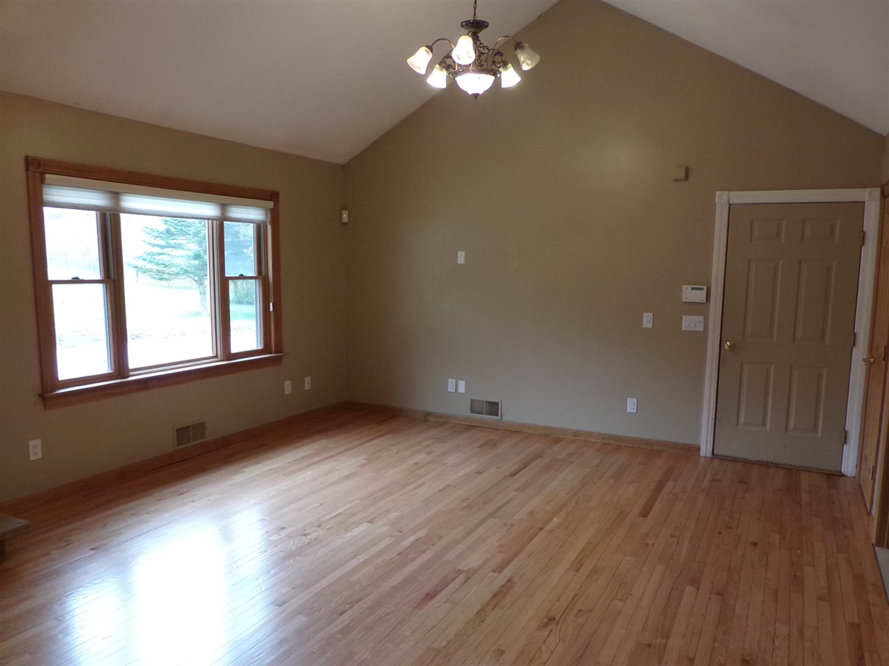 12 Dupont Road Belmont, NH 03220 - Photo 9 of 36 Gallery Image 9