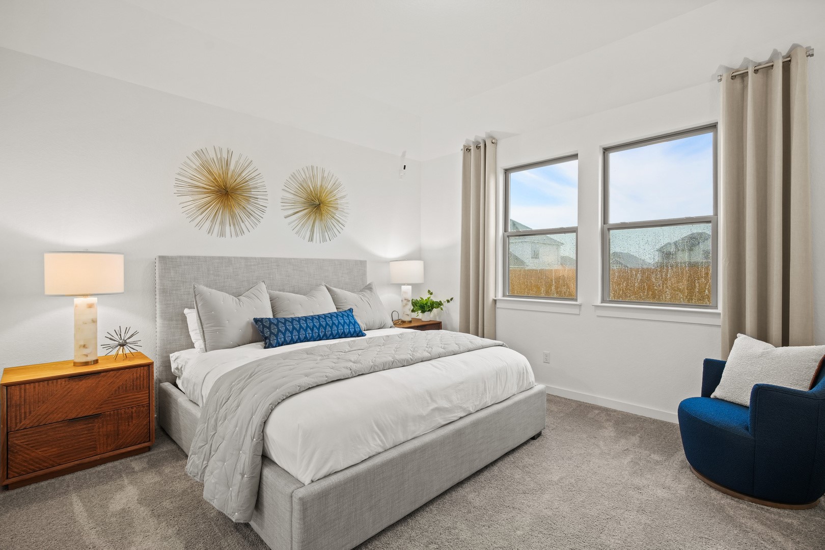 439 Lucky Avenue Elgin, TX 78621 - Photo 14 of 38 a bedroom with a bed and a couch