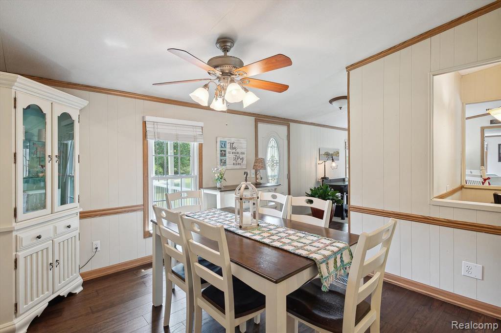 24450 Clark Road Belleville, MI 48111 - Photo 6 of 55