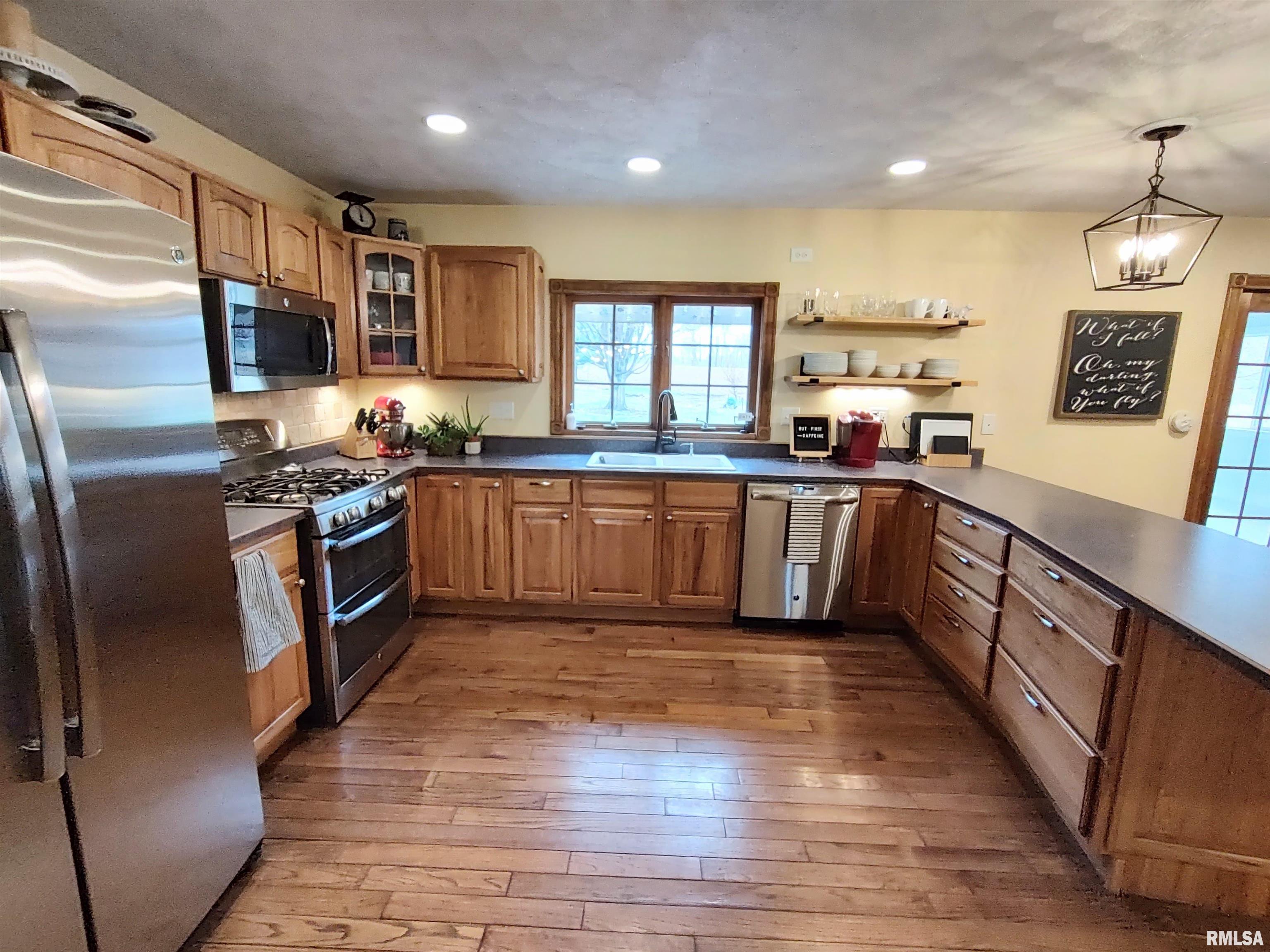 10483 Northpoint Road Tremont, IL 61568 - Photo 13 of 50
