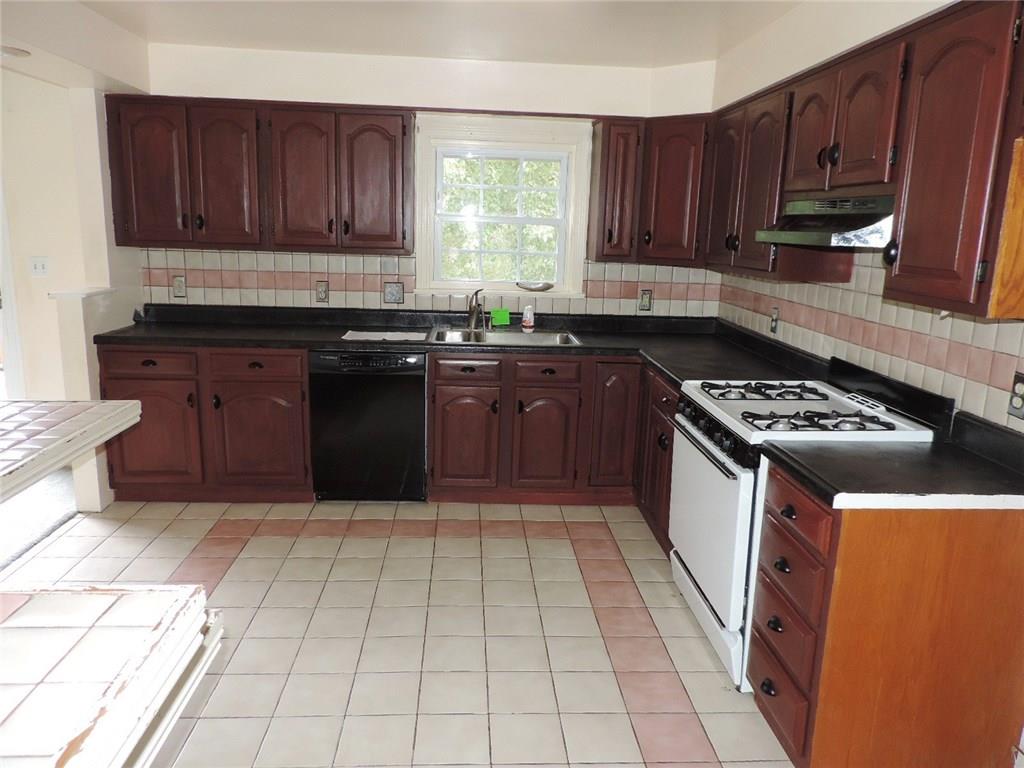 2560 Elgro Road Gibsonia, PA 15044 - Photo 5 of 24 Gallery Image 5