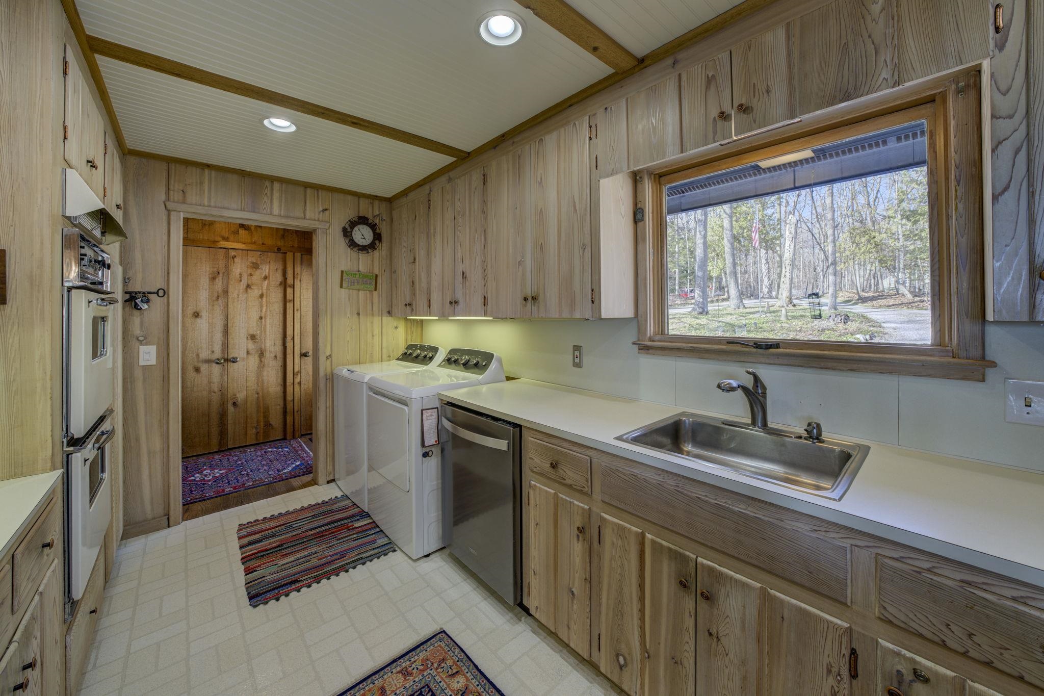 4152 North Omena Point Road Omena, MI 49674 - Photo 14 of 46