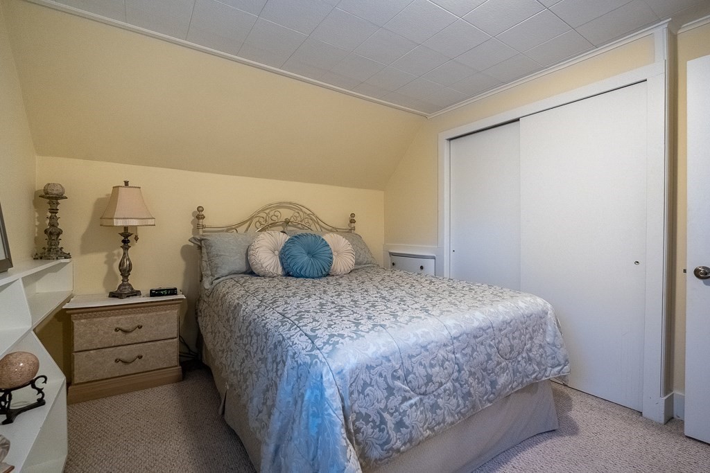 11 Ashbrook Street Springfield, MA 01118 - Photo 21 of 35