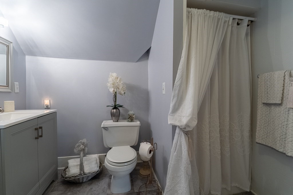 11 Ashbrook Street Springfield, MA 01118 - Photo 25 of 35