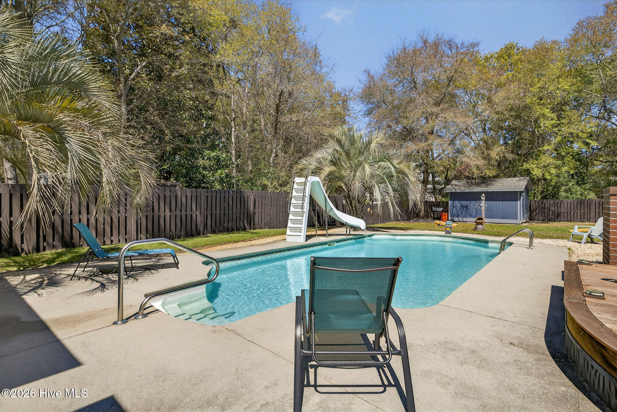 804 Albatross Way Hampstead, NC 28443 - Photo 5 of 48 804AlbatrossWay-9