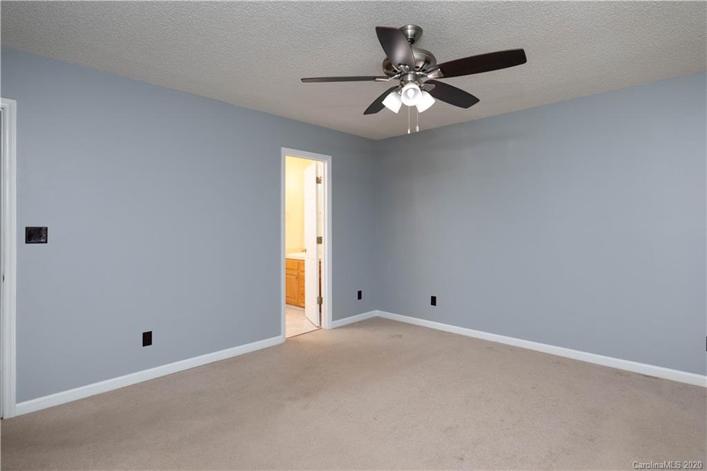 1447 Dove Landing Road York, SC 29745 - Photo 12 of 26 Gallery Image 12