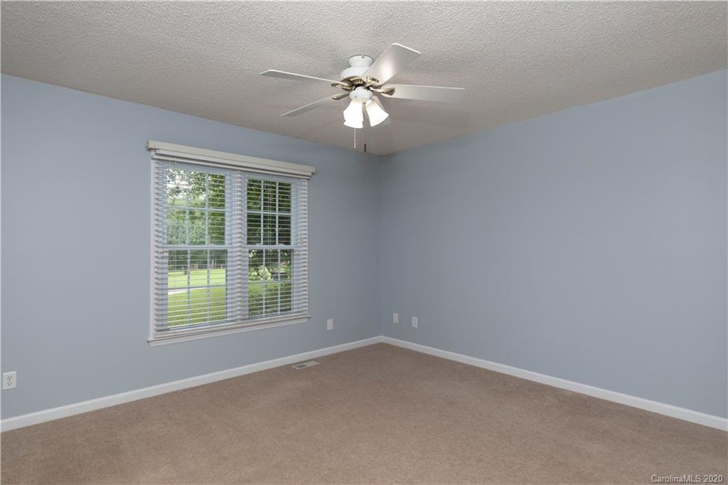 1447 Dove Landing Road York, SC 29745 - Photo 14 of 26 Gallery Image 14