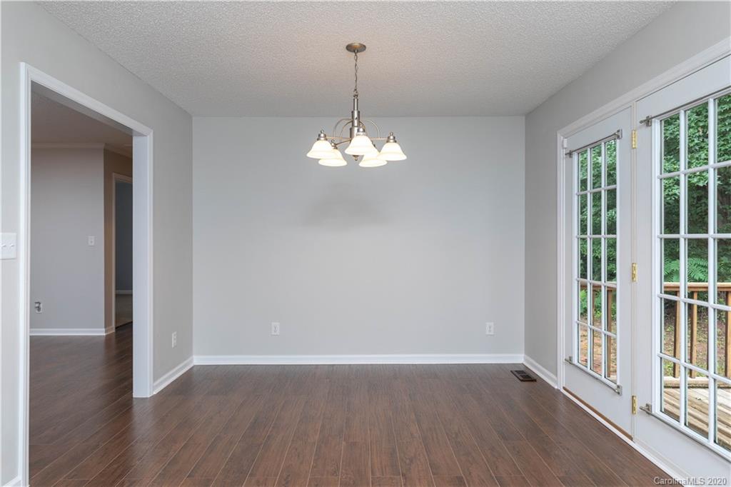 1447 Dove Landing Road York, SC 29745 - Photo 6 of 26 Gallery Image 6