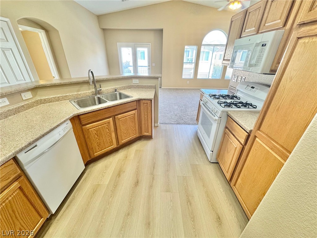 1588 Ward Frontier Lane Henderson, NV 89002 - Photo 8 of 24