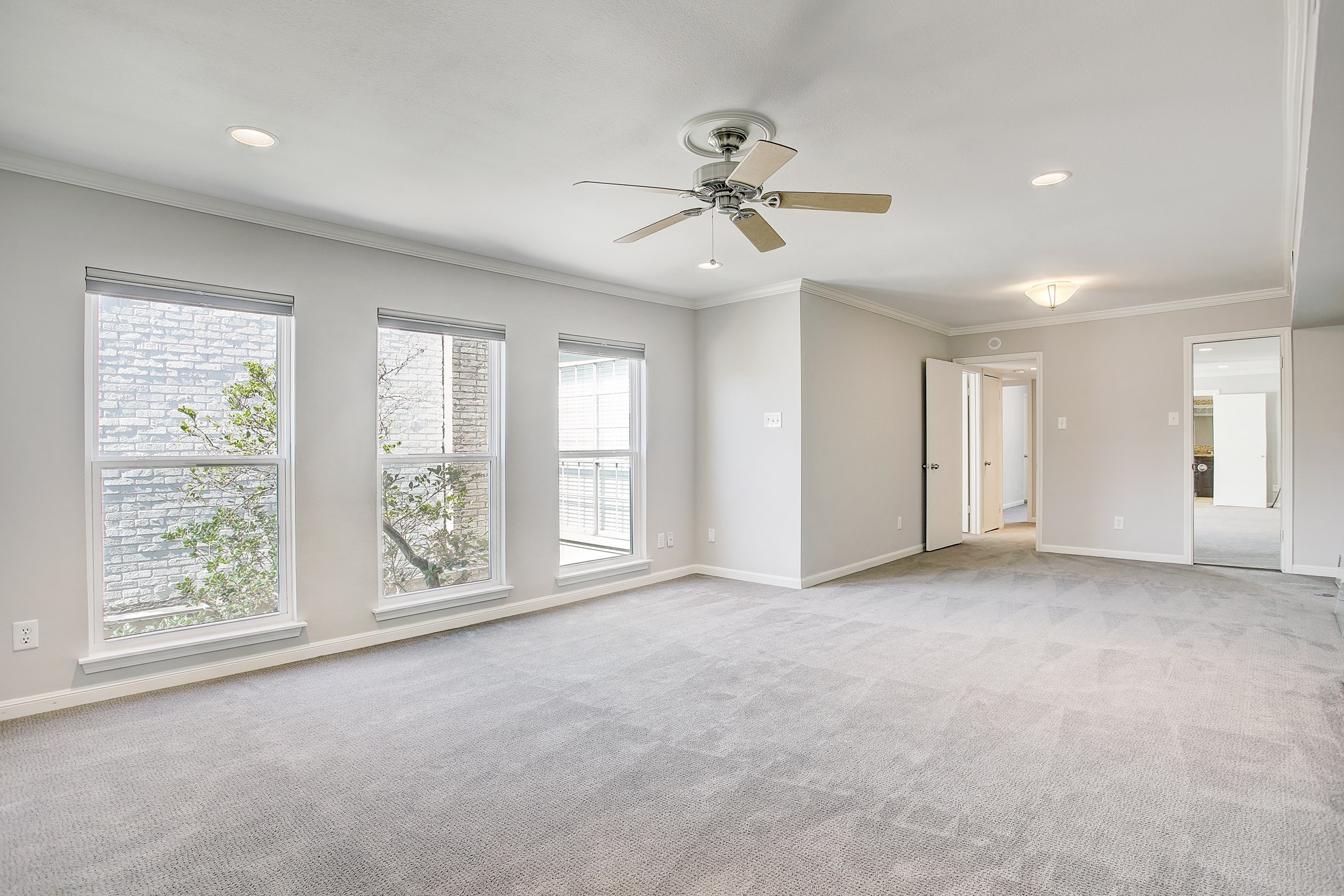 7527 Del Monte Drive Houston, TX 77063 - Photo 16 of 18