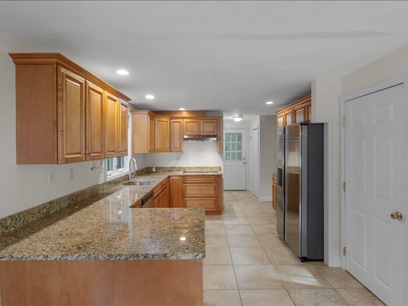 37 Forest Road, Unit 37 Millis, MA 02054 - Photo 13 of 42